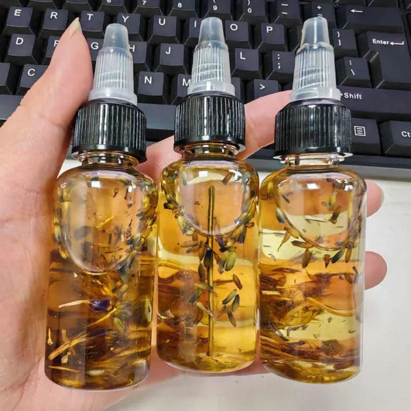 Hair Growth Oil – Anti-Hair Loss Herbal Scalp Treatment